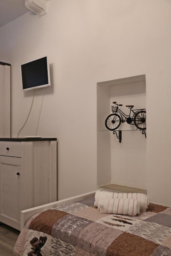 Sailboat House Apartment กอร์จูลา ภายนอก รูปภาพ